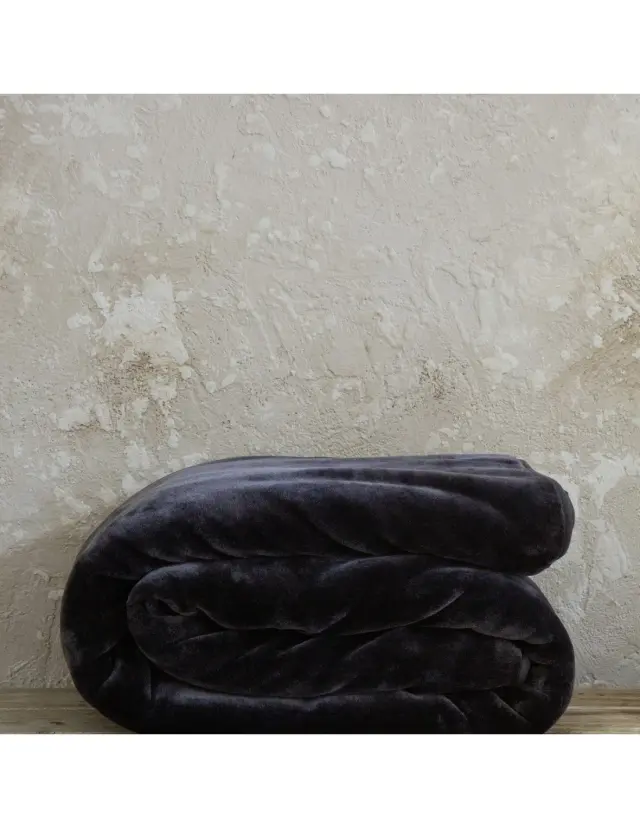 Nima Home Κουβέρτα Βελουτέ Υπέρδιπλη 220x240 Coperta - Black Μαύρο