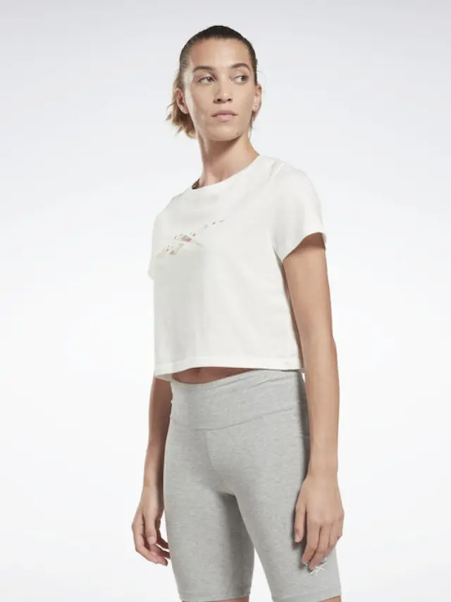 Reebok Graphic Crop Top Chalk White HT6176 - S 3