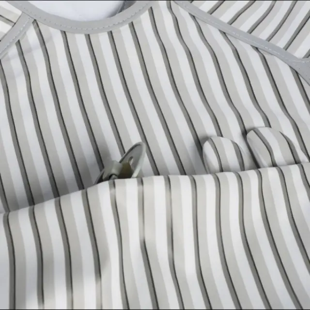 Αδιάβροχη Σαλιάρα με Κοντά Μανίκια Botton Stripes 3