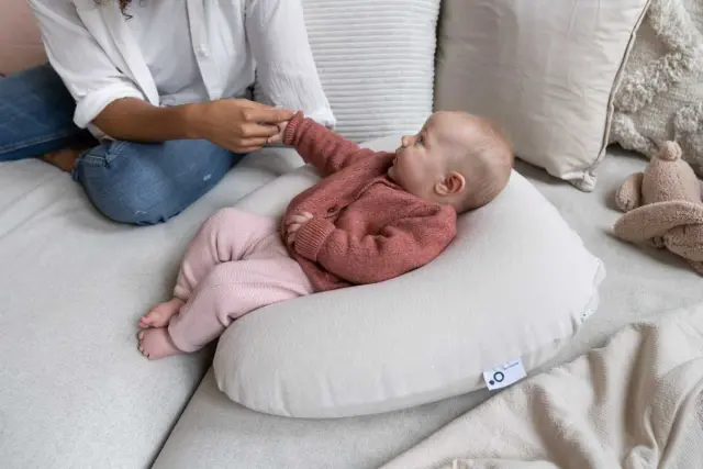 DOOMOO ΦΟΥΣΚΩΤΟ ΜΑΞΙΛΑΡΙ ΘΗΛΑΣΜΟΥ NURSING AIR PILLOW ALMOND 2