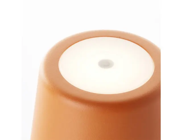 Επιτραπέζιο φωτιστικό LED Brilliant Kaami με μπαταρία, USB, ισχύ 2W και διαστάσεις 10x10x37cm - Ματ Πορτοκαλί 3