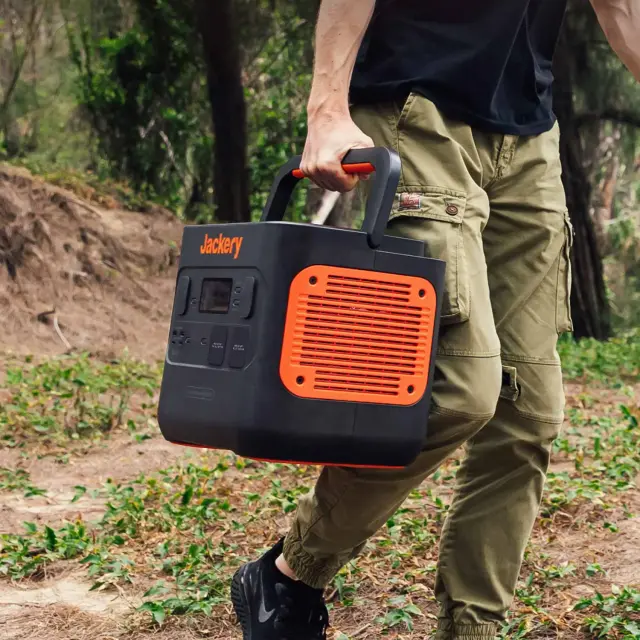 Jackery Explorer 2000 Pro Φορητό Power Station 3