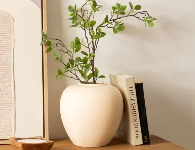 Διακοσμητικό Βάζο Rily Atmosphera με διαστάσεις 22x22x22cm 204293B