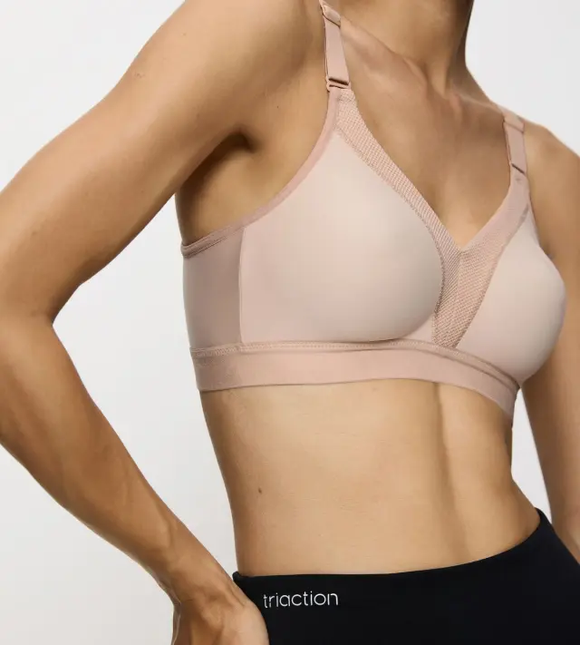 Triumph Αθλητικό Σουτιέν Triaction Wellness N Μπεζ 3