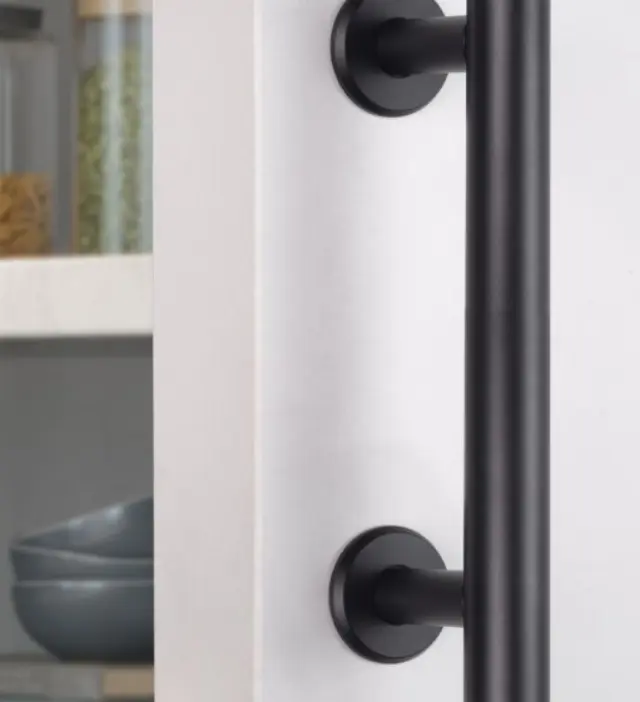 Λαβή για ξύλινες συρόμενες πόρτες Pasadena EMUCA 9296754 Μαύρο 2