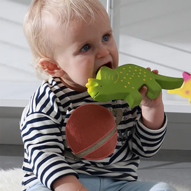 TIKIRI TOYS TIKIRI ΜΑΣΗΤΙΚΟ ΠΑΙΧΝΙΔΙ BABY TRICERATOPS 2
