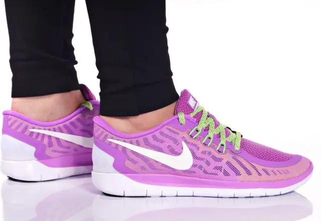 nike FREE 5 725114-500 - 38.5