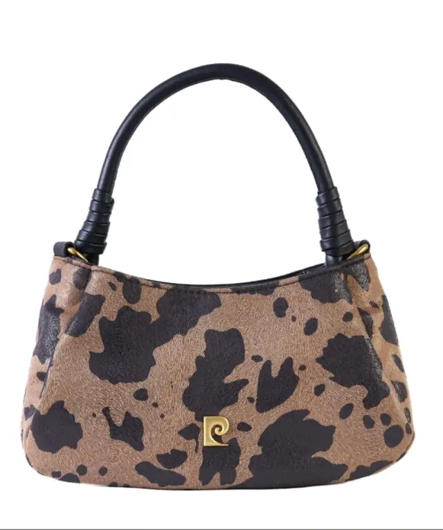 Γυναικεία τσάντα χειρός Pierre Cardin,,καφέ ανοιχτό, με animal print,gfb04 53007