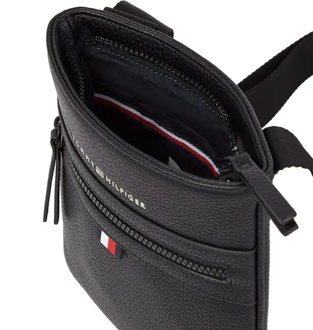 Τσάντα TOMMY HILFIGER 9505 Essential Mini Flat Crossover Μαύρο 3