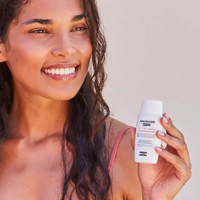 Isdin Fotoultra 100 Active Unify Color Αντιηλιακό Προσώπου με Χρώμα SPF 50+ 50 ml 3