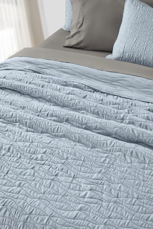 ΣΕΤ ΚΟΥΒΕΡΛΙ KING SIZE (250×240) ΜΕ ΜΑΞΙΛΑΡΟΘΗΚΗ (50×50) SHADOW BLUE GUY LAROCHE 3