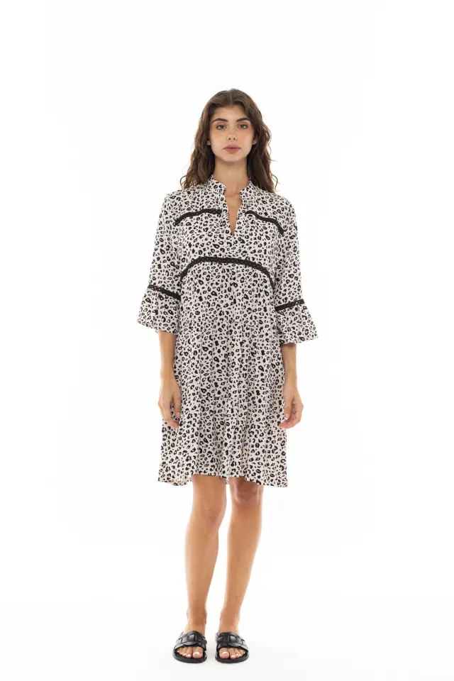 B385 - Type - BEACHWEAR OFFWHITE LEO