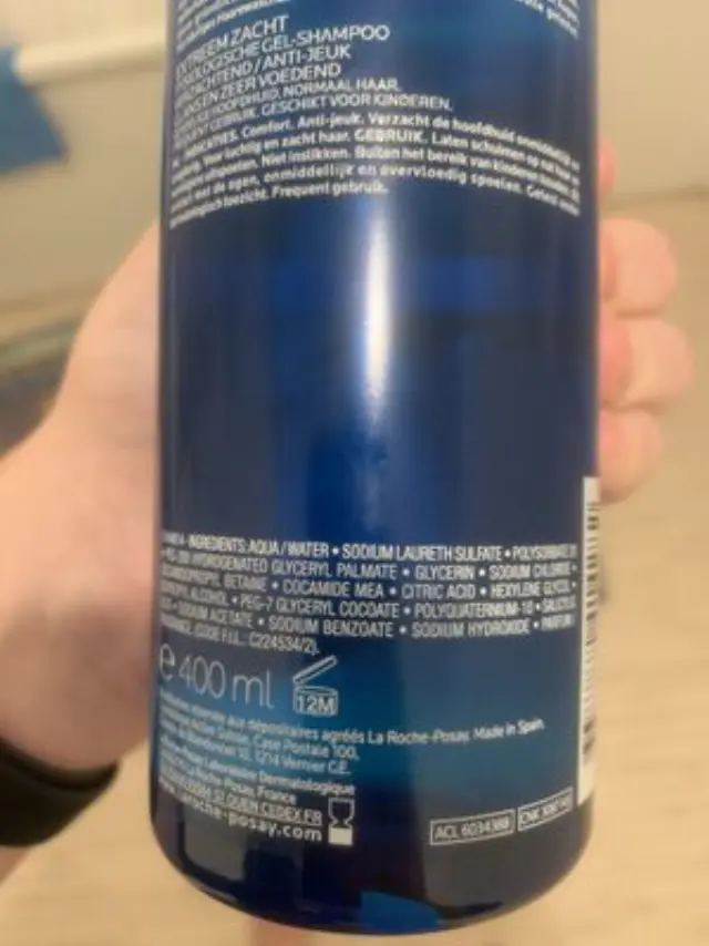 La Roche Posay Kerium Doux Extreme Σαμπουάν για Ευαίσθητο Τριχωτό κατά της Πιτυρίδας για Κανονικά Μαλλιά 400ml