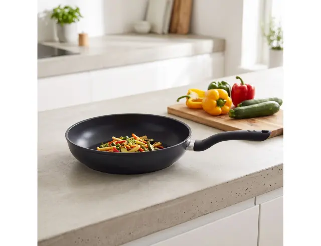 Fissler Cenit Τηγάνι από Αλουμίνιο με Αντικολλητική Επίστρωση 28cm 453-002-81-000/0