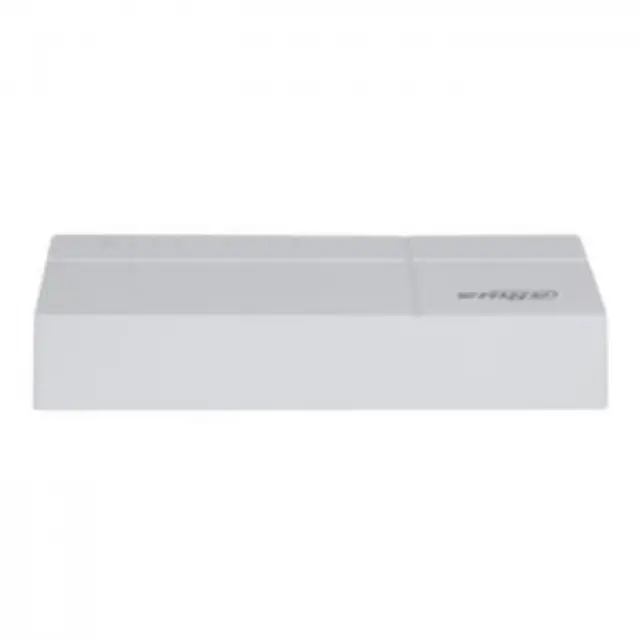 8-Port Unmanaged Ethernet Switch 10/100 3