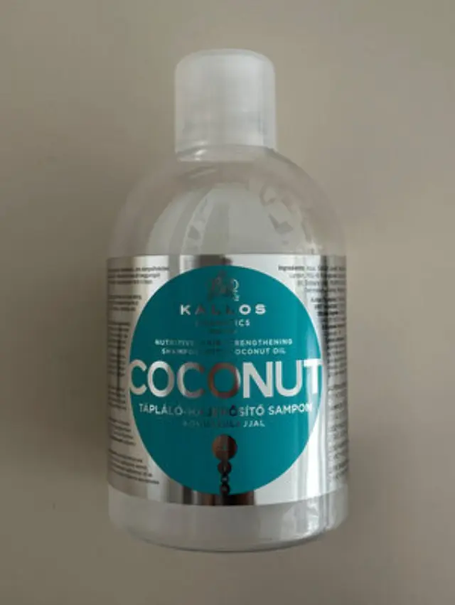 Kallos Coconut Nutritive-Hair Strengthening Shampoo fortifying shampoo 1000 ml
