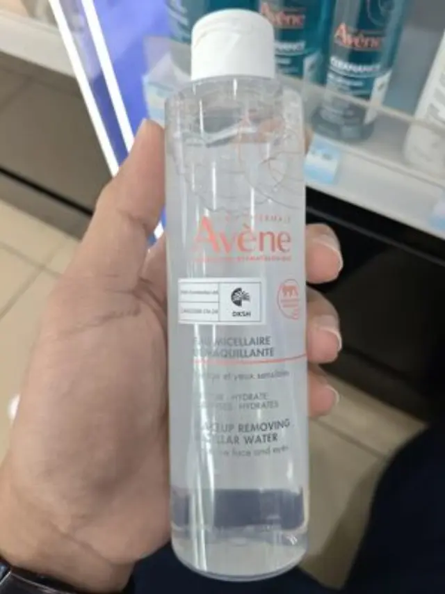 Eau Thermale Avène Les Essentiels Μικυλλιακό Νερό Καθαρισμού & Ντεμακιγιάζ 200ml