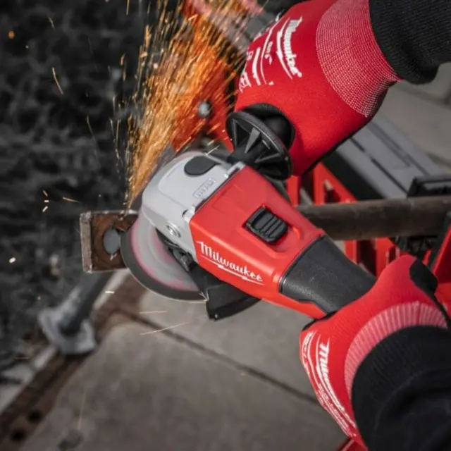 Milwaukee 4933492644 - Γωνιακός Τροχός Μπαταρίας M18 BLSAG125X-402X BRUSHLESS MW με HD Box Μεταφοράς, Φορτιστή + 2 Μπαταρίες 4.0Ah (2×4.0Ah) 2