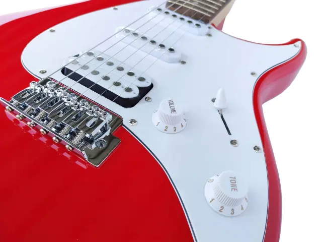 PEAVEY RAPTOR PLUS PACK RED W/ AUDITION ΠΑΚΕΤΟ ΗΛΕΚΤΡΙΚΗΣ ΚΙΘΑΡΑΣ 3