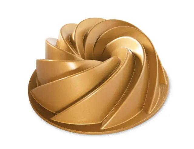 Φόρμα για κέικ Heritage Nordic Ware Premier Gold με τρύπα και διαστάσεις 26x9.5cm80677 2