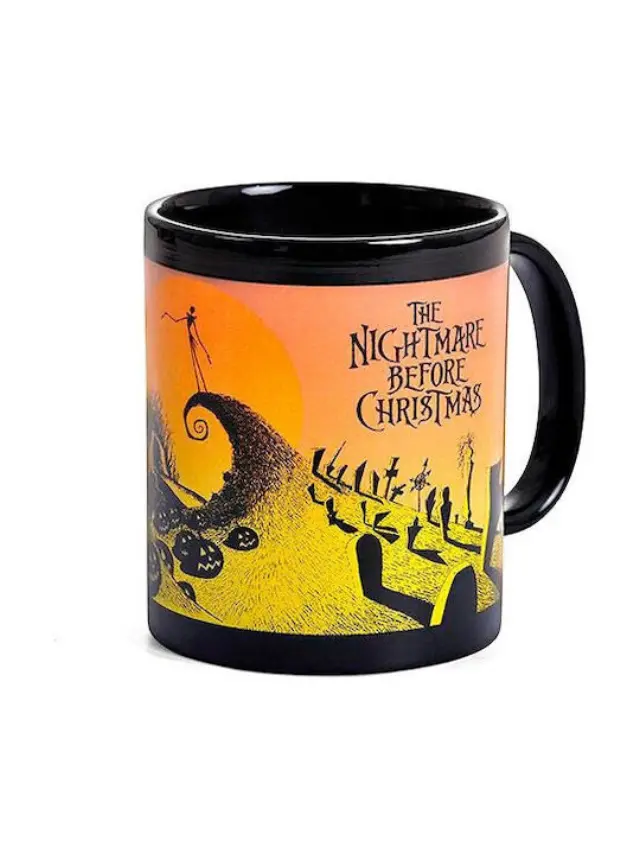 Pyramid Int. Heat Changing Mug: The Nightmare Before Christmas (Graveyard scene) 2