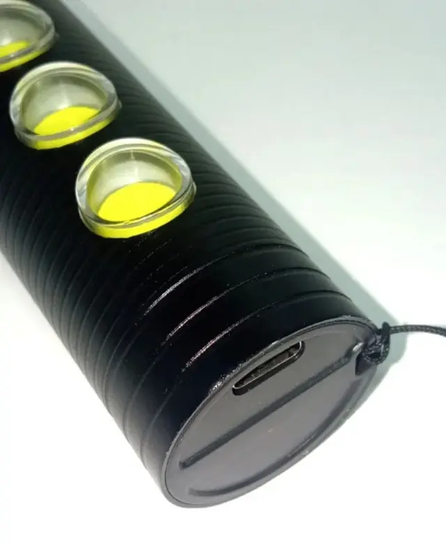 Επαναφορτιζόμενος φακός LED - 985-P50 - 272536 3