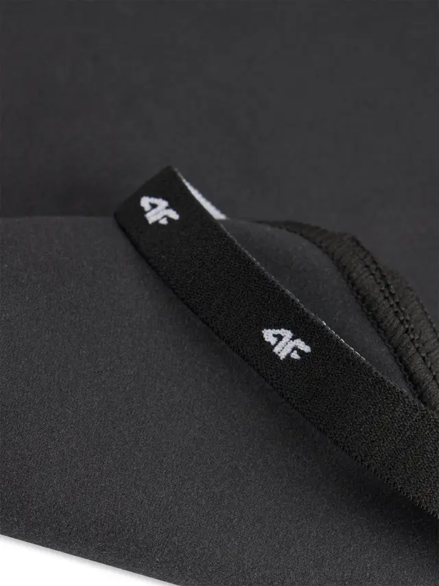 4F Microfibre Towel 65x90cm Deep Black 4FWSS26ATOWU074-20S - 65x90 3