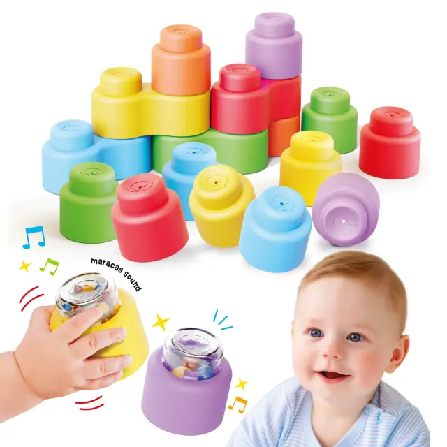 Quercetti Μαλακά Τουβλάκια με 2 Κουδουνίστρες Momy Soft Happy Sound 18τμχ (6-36 μηνών) 04145 2
