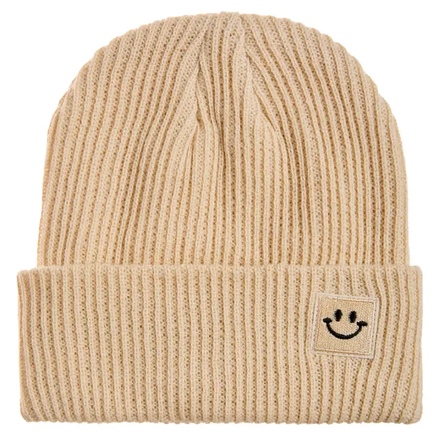 Σκούφος με κέντημα