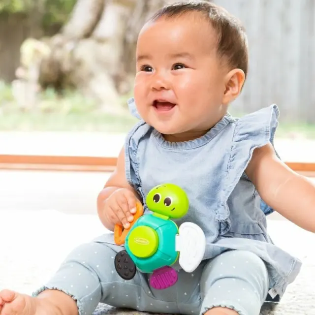 INFANTINO TURTLE RATTLE 3