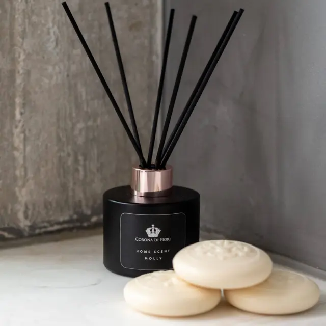 Αρωματικό χώρου με στικ Molly Black, 100ml 2