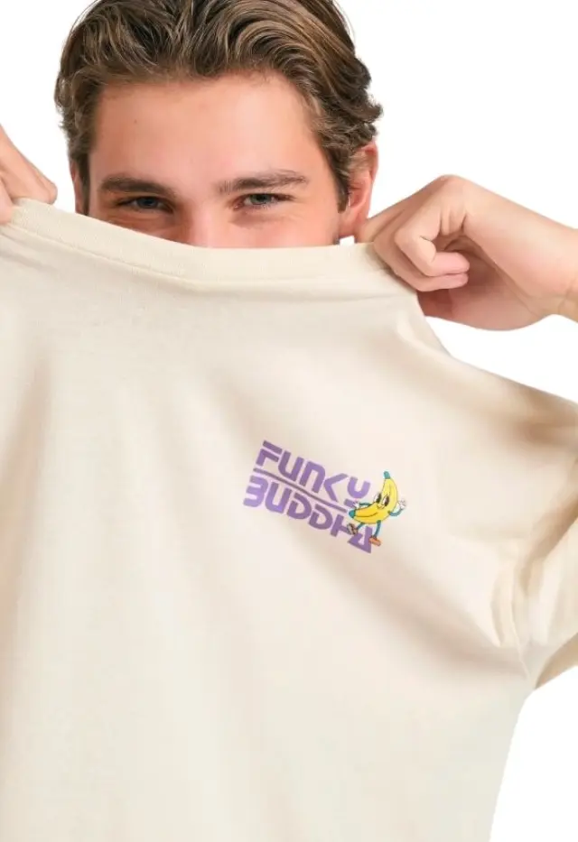 Funky Buddha ανδρικό oversized t-shirt με τύπωμα στην πλάτη FBM011-052-04-1 2