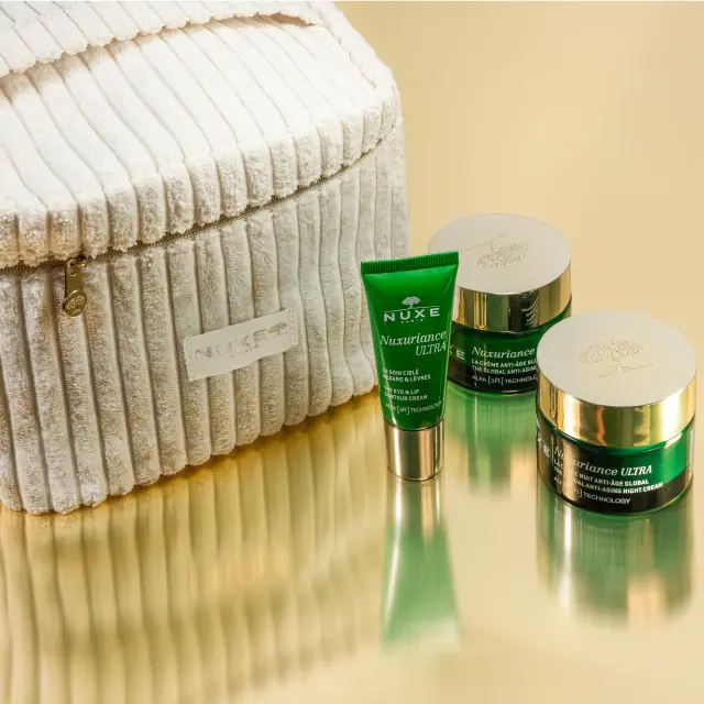 NUXE The Global Anti-aging Ritual Nuxuriance Ultra Promo Anti-Aging Cream Αντιγηραντική Κρέμα Ημέρας, 50ml, Night Cream Αντιγηραντική Κρέμα Νυκτός, 50ml & The Eye & Lip Contour Cream Αντιγηραντική Κρέμα Ματιών & Χειλιών, 15ml & Νεσεσέρ, 1σετ 2