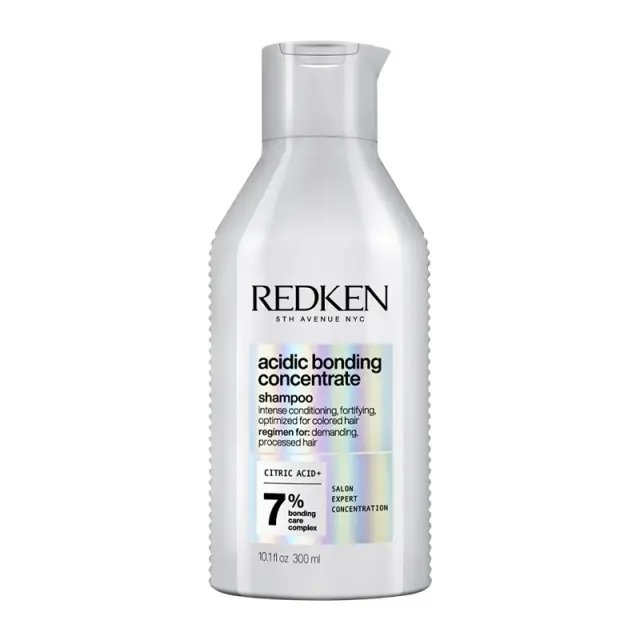 Redken Acidic Bonding Concentrate Shampoo fortifying shampoo for chemically treated and coloured hair 300 ml