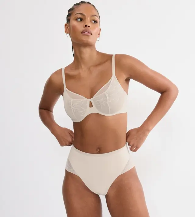 Triumph Comfort Contour W01 γυναικείο σουτιέν minimizer Cup D 10226401-1 - 80/D 3