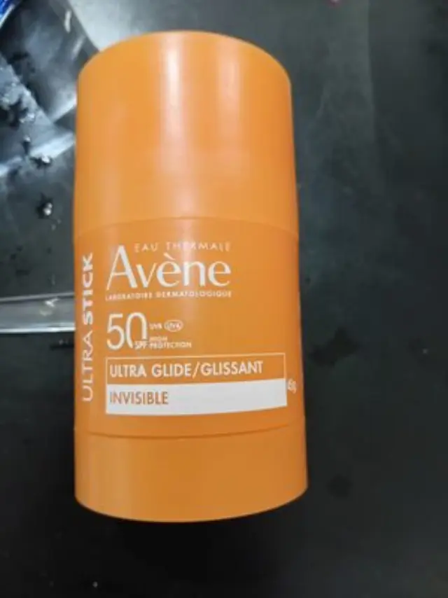 Eau Thermale Avène Ultra Stick Αδιάβροχο Αντηλιακό Stick Προσώπου & Σώματος SPF50 45gr