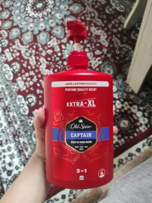 Old Spice Captain 3in1 Αφρόλουτρο σε Gel για Άνδρες για Μαλλιά , Πρόσωπο & Σώμα 1000ml