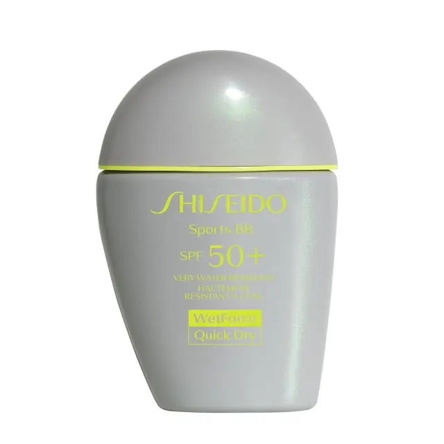 Shiseido Sports BB Quick Dry Αδιάβροχη Αντηλιακή Κρέμα Προσώπου SPF50 με Χρώμα Dark 30ml