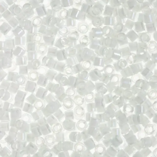 Χάντρα Miyuki Delica 10/0 - DBM0066 - Inside Color Lined Crystal/White ~7gr