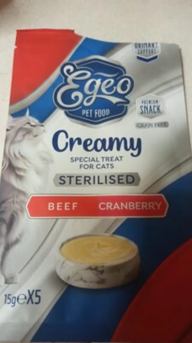 Egeo Cat Sterilised Λιχουδιά Σε Κρέμα Με Μοσχάρι,Κοτόπουλο & Κράνμπερι (5x15gr) Μονόχρωμο