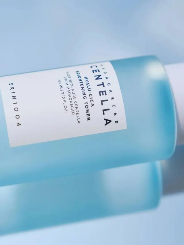 Skin1004 Madagascar Centella Hyalu-Cica Brightening Toner – Απολεπιστικό κ ενυδατικό τονερ σε 1 - 210ml 3