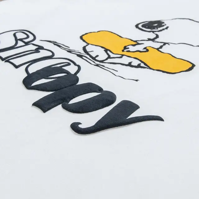 Σετ Snoopy με ανάγλυφο τύπωμα 3