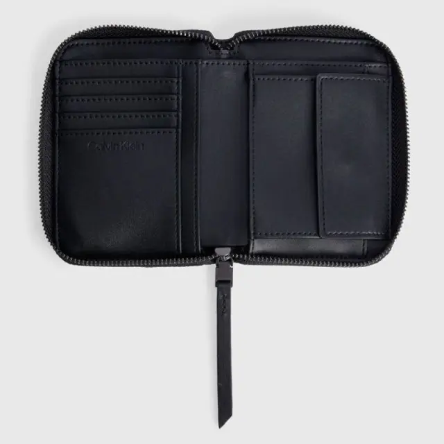 Calvin Klein - Γυναικείο Πορτοφόλι Μικρό Re-Lock Quilt Za K60K610785-BAX Μαύρο 2