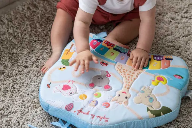 Sophie La Girafe Μουσικό Πάνελ Δραστηριοτήτων (3+ μηνών) S230833 2