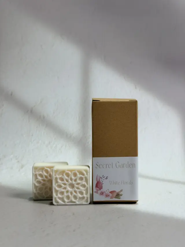 Spitha: WAX MELTS SECRET GARDEN