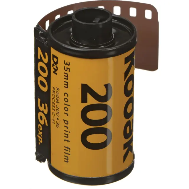 Kodak - 135 Gold 200 Boxed 36x1 - Film - Electronics 2