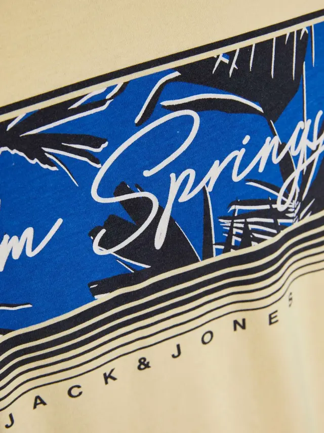 JORPALMA BRANDING AOP TEE SS CREW NECK French Vanilla 2