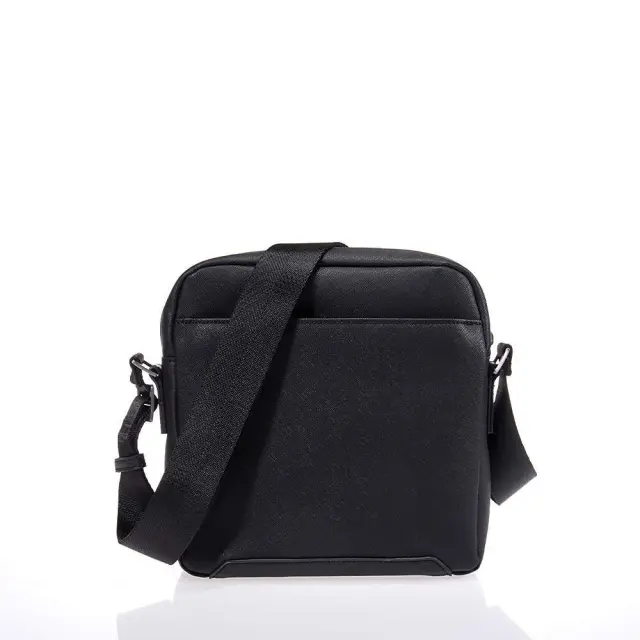 Τσάντα χιαστί αντρική Saffiano Guess 2