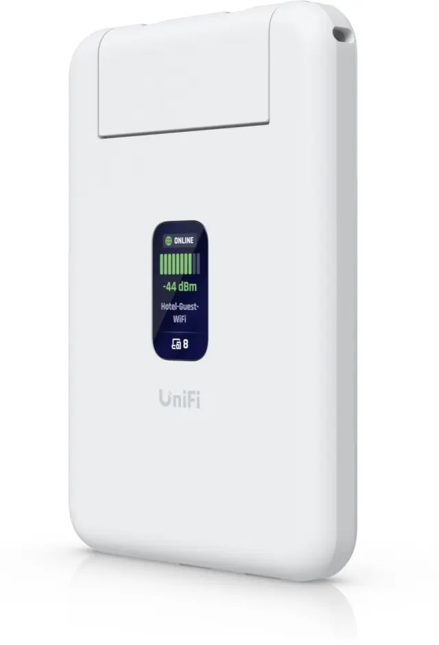 Ubiquiti UTR, UniFi Travel Router