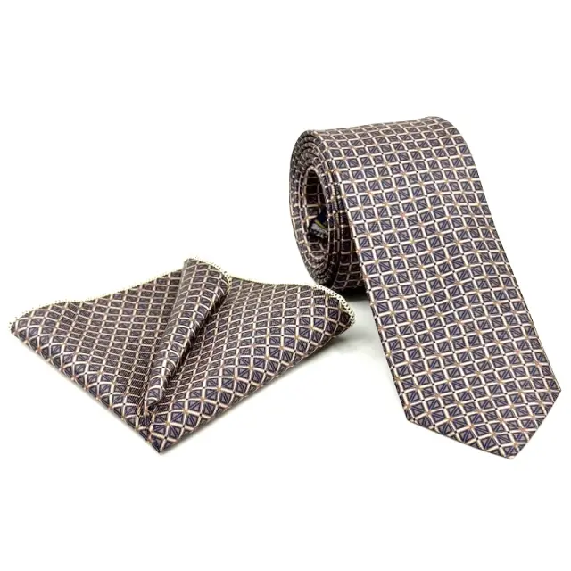Plum Καφέ Γραβάτα Μικροσχέδιο Microfiber Σετ με Μαντήλι